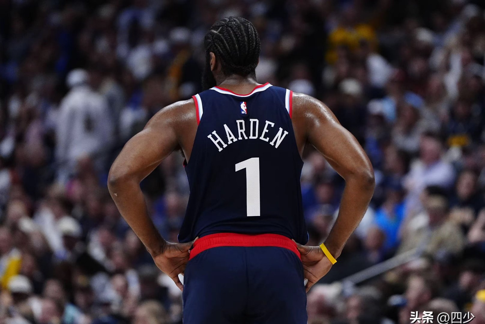 纽约尼克斯迎NBA常规赛关键赛，今晨单刀错失，悬念犹存，赛季目标并未改变的简单介绍